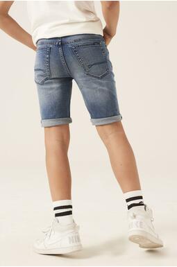 Short  - MEDIUM USED